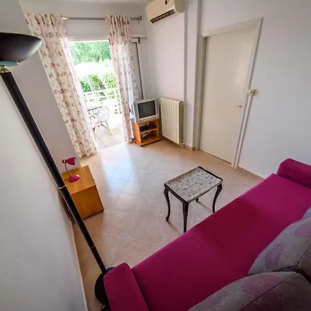 1 Apartment Kozino