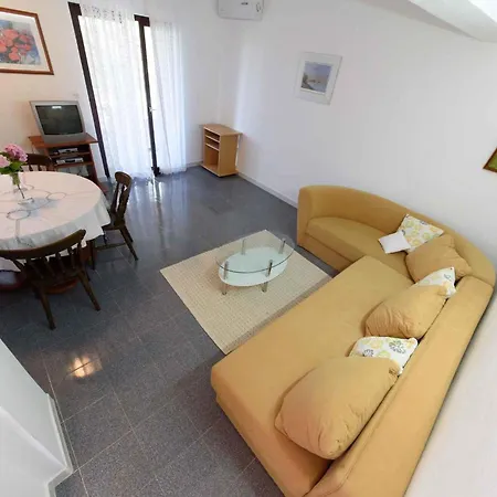 Apartment 1 Kozino