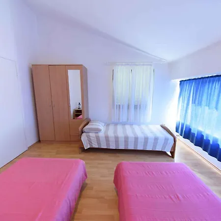 Apartment 1